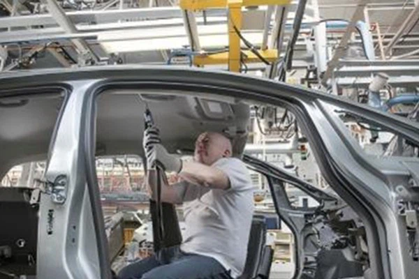 Assembly Line Handling Assembly Line Handling